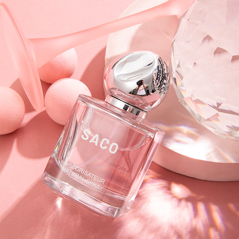 Discover SACO: a captivating perfume that offers a long-lasting fragrance experience.